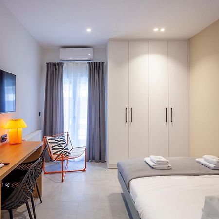 Mazi Rooms Charilaou 2,2 Thessaloniki Exterior photo